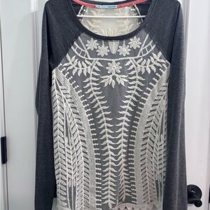Maurices Gray Lace-Front Long Sleeve Top size large